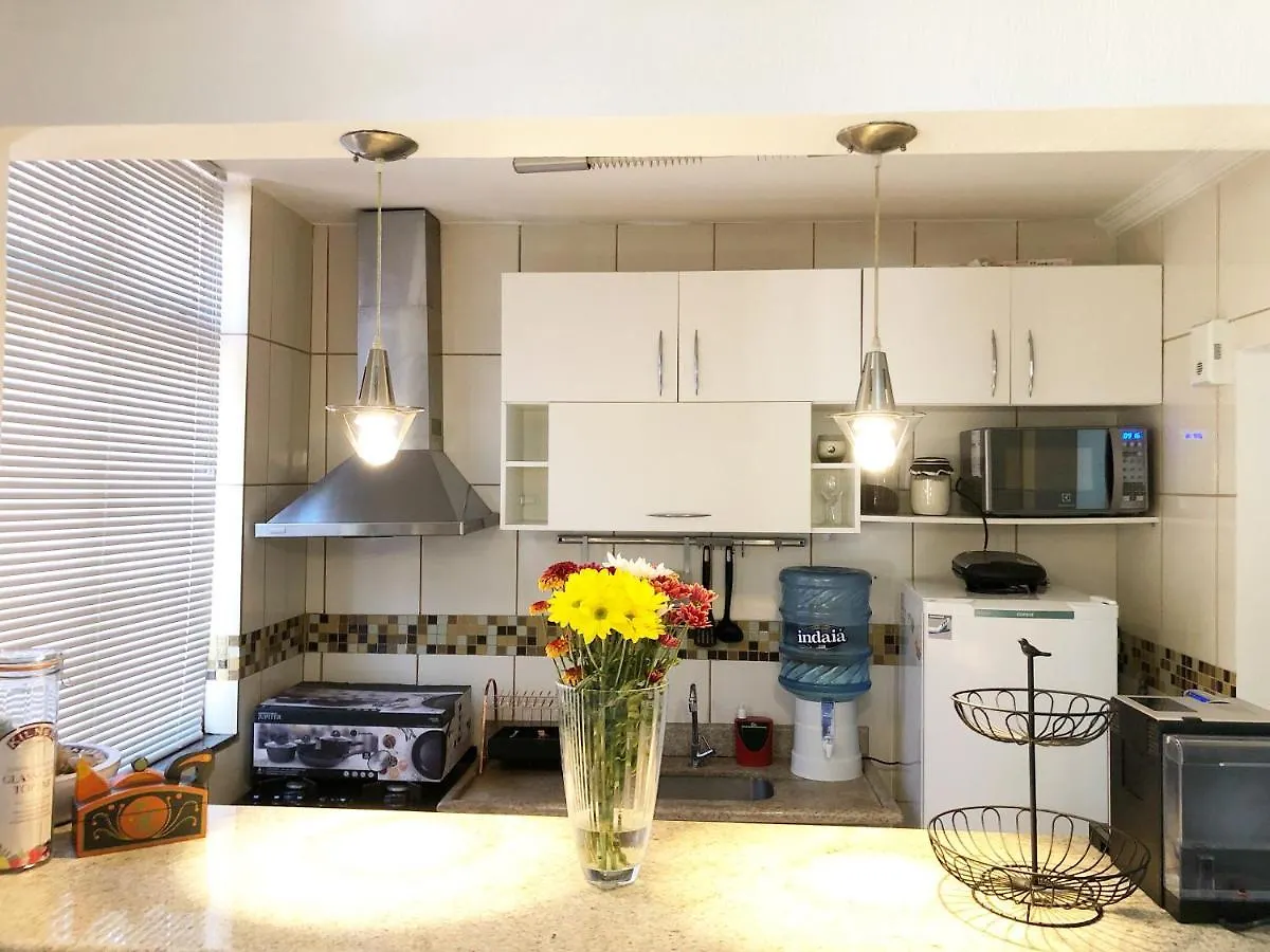 Comfortable & Economic No Coracao De Brasilia Apartment